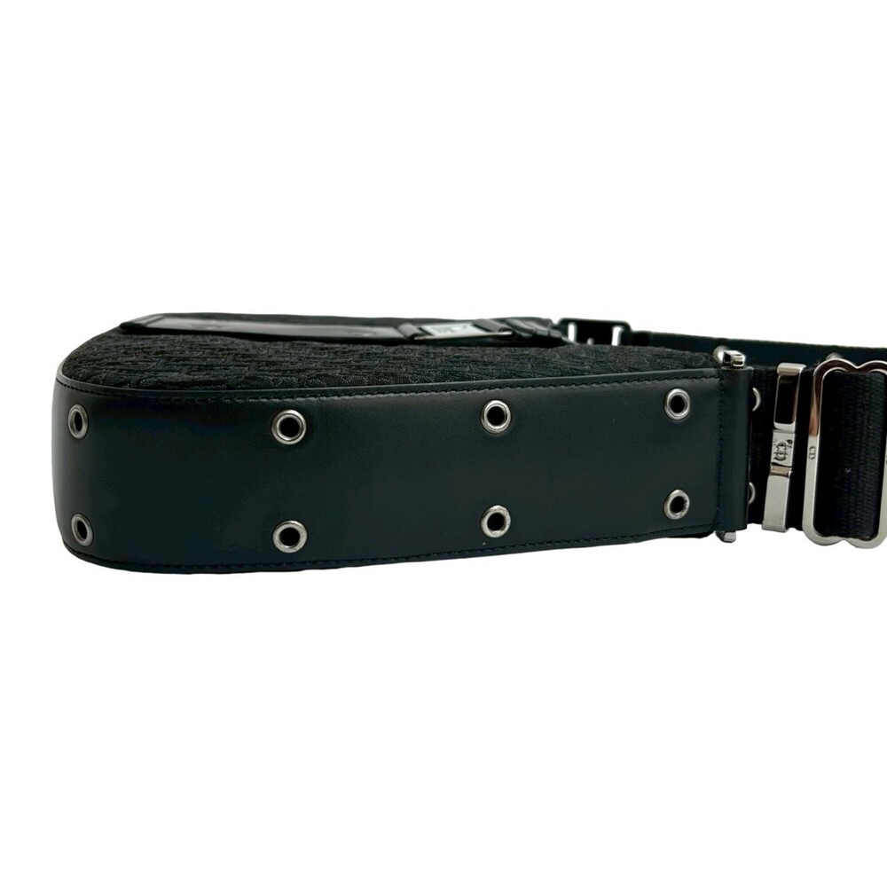 CHRISTIAN DIOR Black Leather Trotter Shoulder Bag - Picture 6 of 10